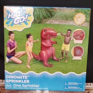 T-Rex Dino Dinosaur Water Splash Sprinkler Summer Kid Fun 39in Tall